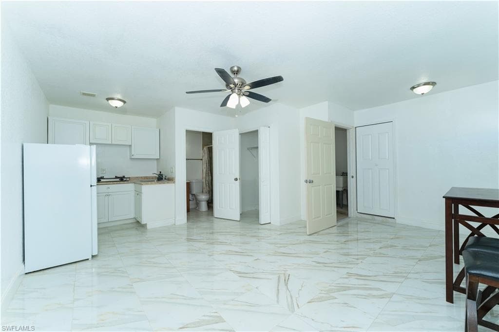 224 NE 9th TER-24
