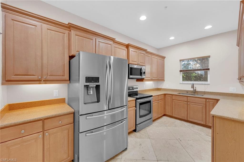 4371 Lazio WAY # 707, FORT MYERS FL 33901-10