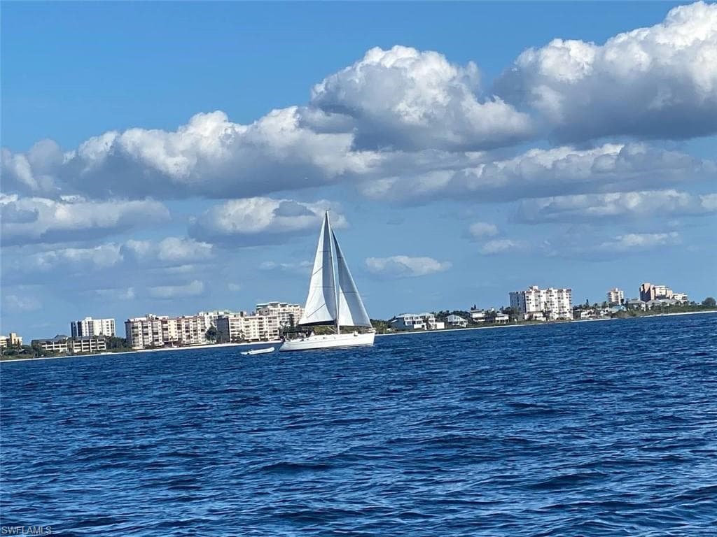 114 Lovers LN, FORT MYERS BEACH FL 33931-48