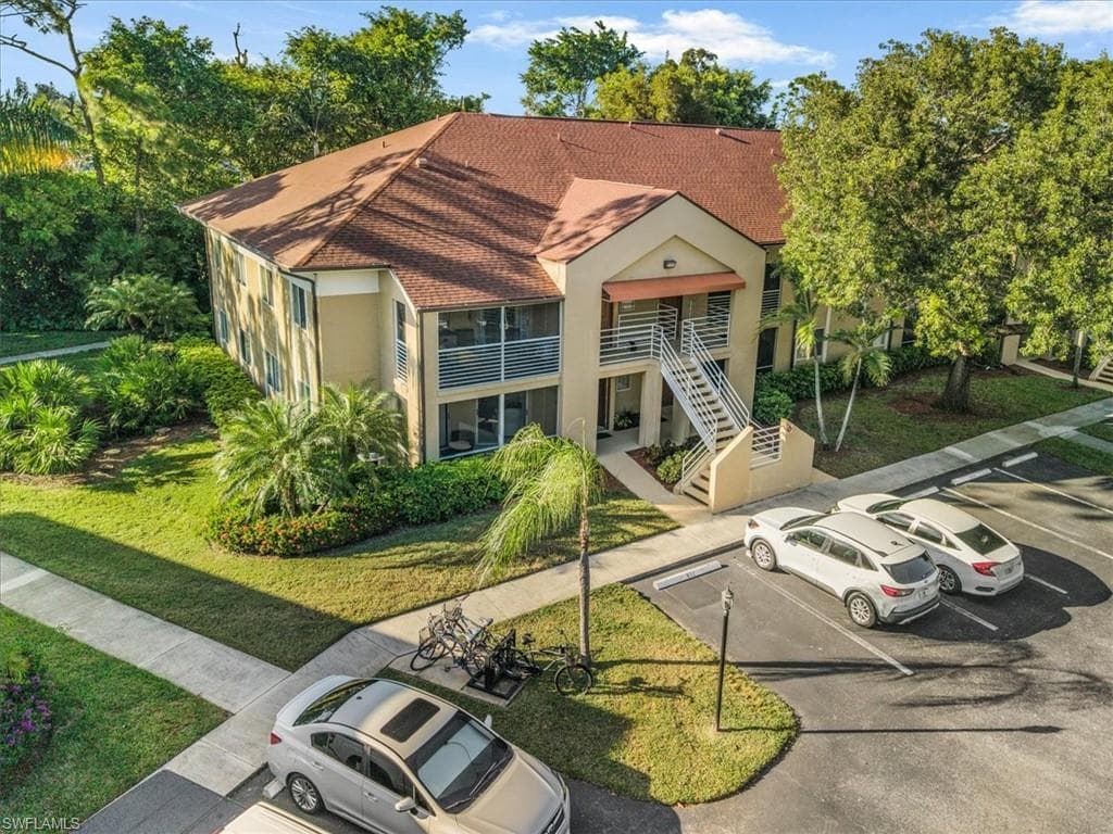 3170 Seasons WAY # 802, ESTERO FL 33928-1