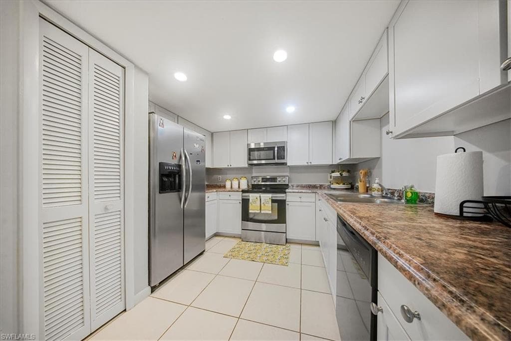 3170 Seasons WAY # 802, ESTERO FL 33928-8