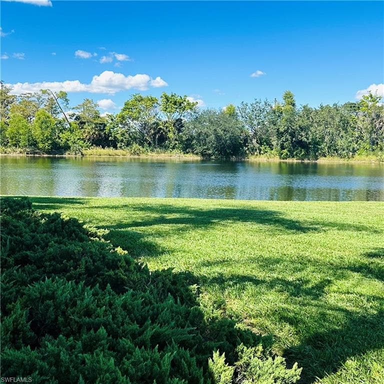 21300 Lancaster RUN # 926, ESTERO FL 33928-2