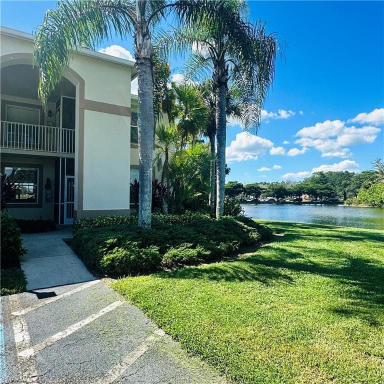 21300 Lancaster RUN # 926, ESTERO FL 33928-4