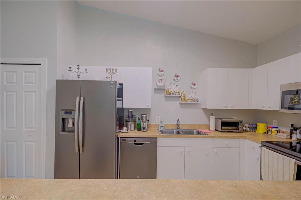 1050 Hancock Creek South BLVD # 203, CAPE CORAL FL 33909-6