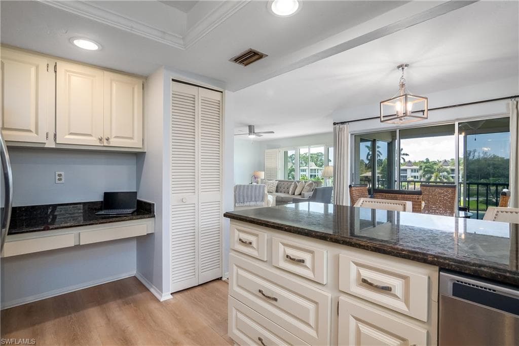 105 GEORGETOWN BLVD # 105, NAPLES FL 34112-5