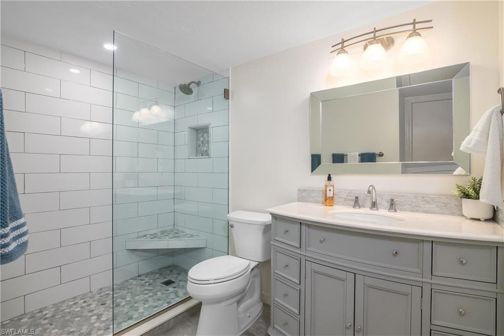 105 GEORGETOWN BLVD # 105, NAPLES FL 34112-16