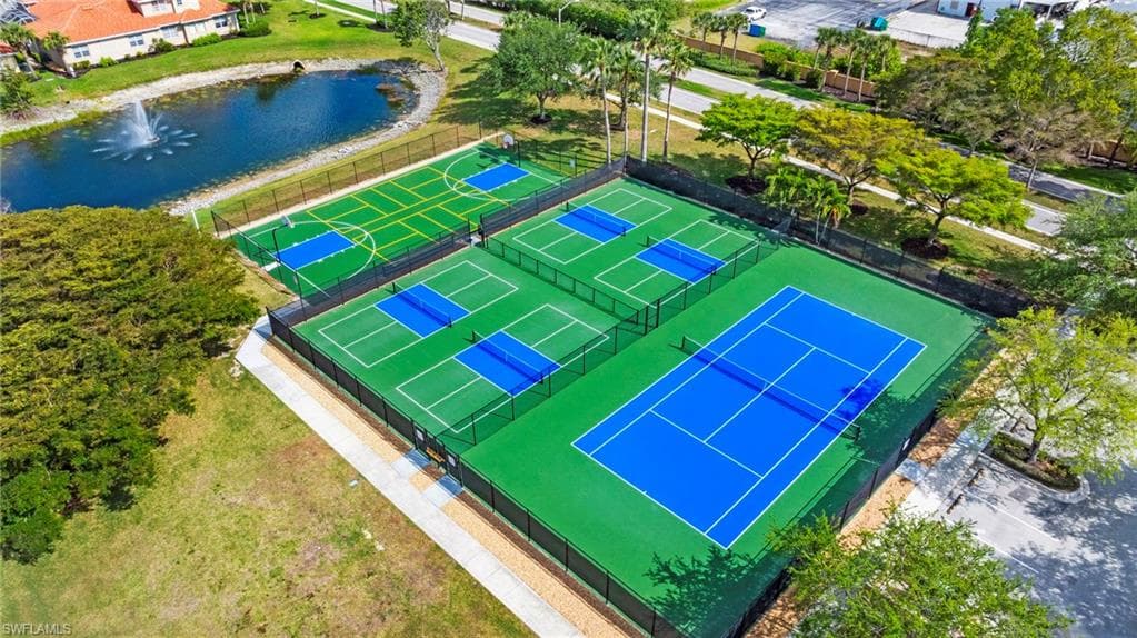 14143 Bently CIR, FORT MYERS FL 33912-39