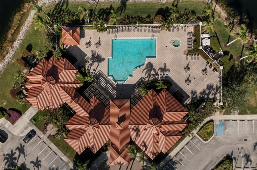 14143 Bently CIR, FORT MYERS FL 33912-38