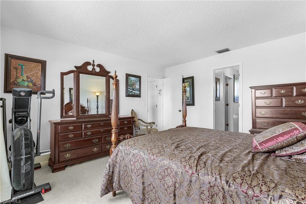 6894 Sandtrap DR # 4, FORT MYERS FL 33919-14