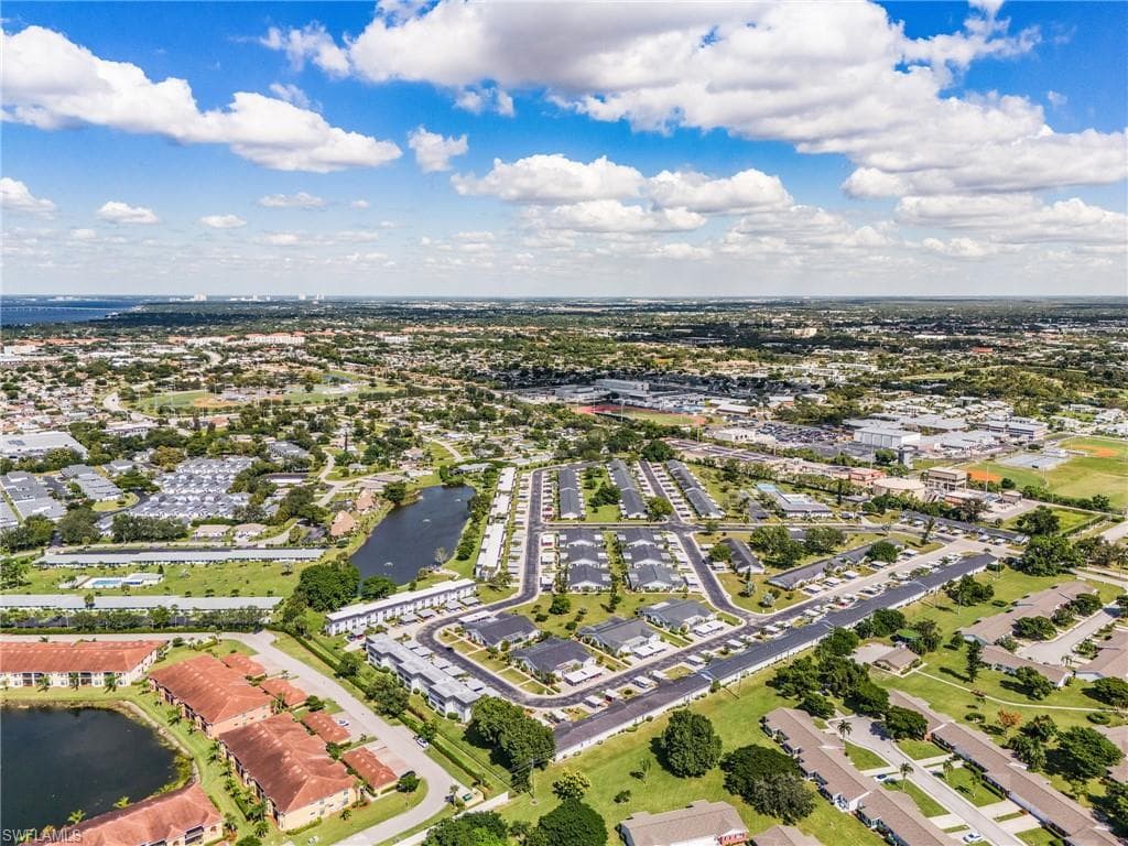 6894 Sandtrap DR # 4, FORT MYERS FL 33919-26