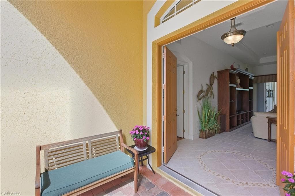 9836 Los Altos CT, FORT MYERS FL 33919-12