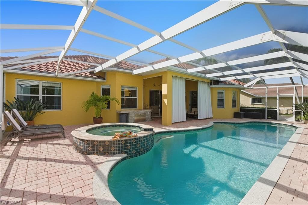 9836 Los Altos CT, FORT MYERS FL 33919-35