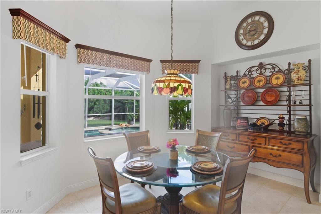 9836 Los Altos CT, FORT MYERS FL 33919-19