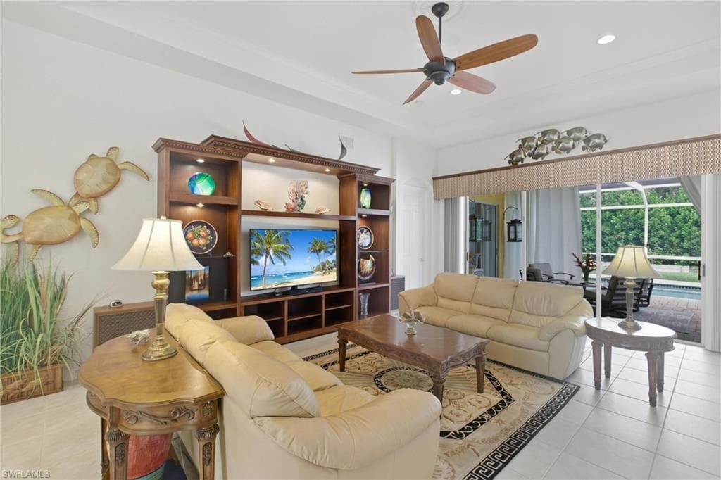 9836 Los Altos CT, FORT MYERS FL 33919-14