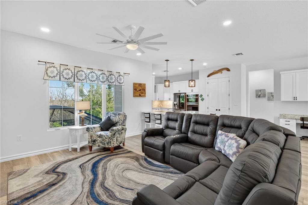 1747 Serenity LN, SANIBEL FL 33957-18