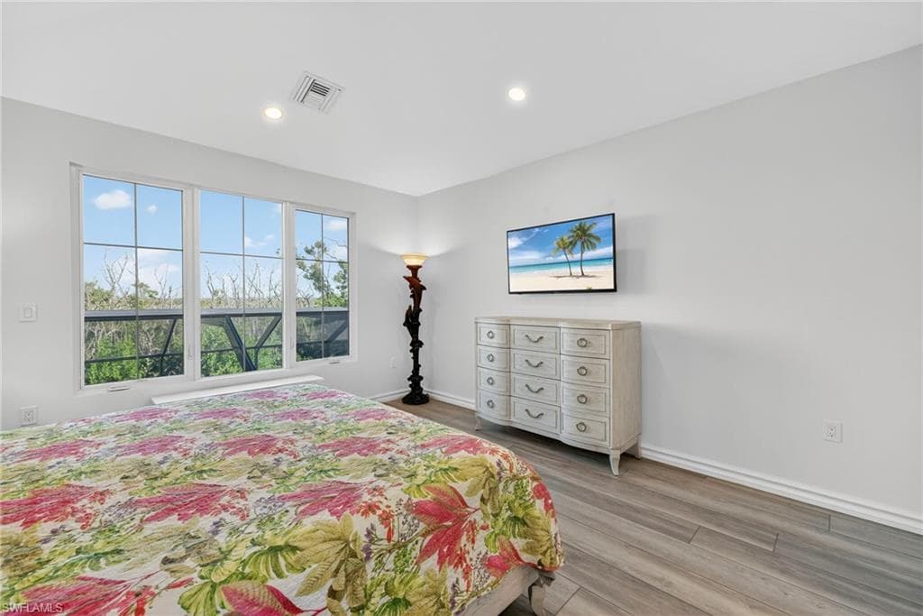 1747 Serenity LN, SANIBEL FL 33957-22