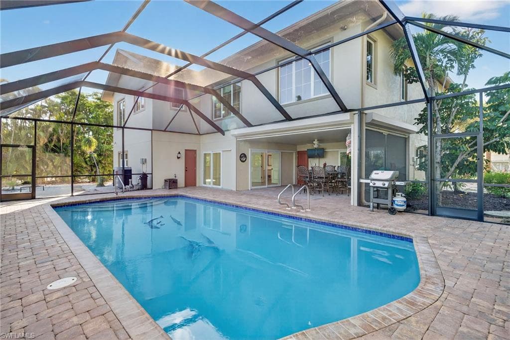 1747 Serenity LN, SANIBEL FL 33957-36