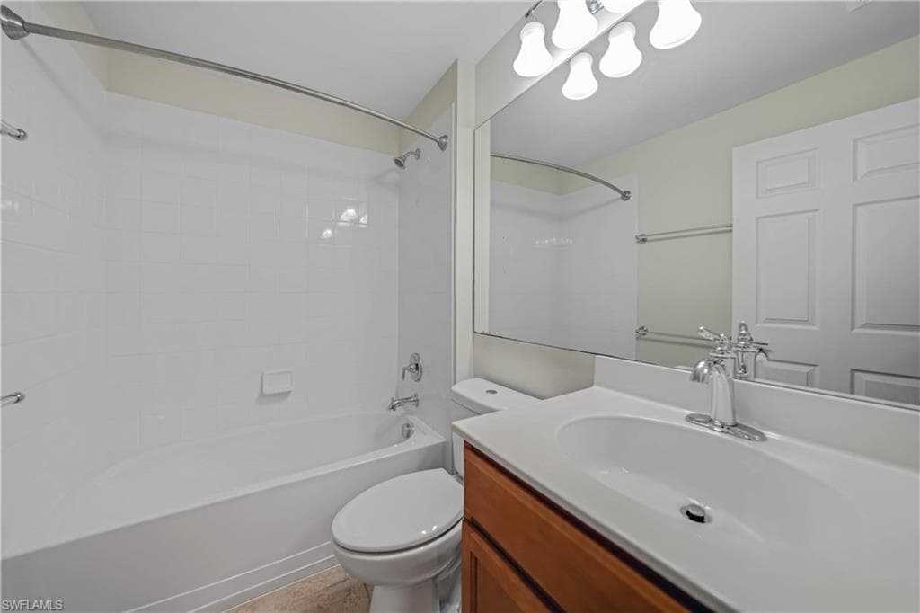 2457 Hopefield CT, CAPE CORAL FL 33991-16