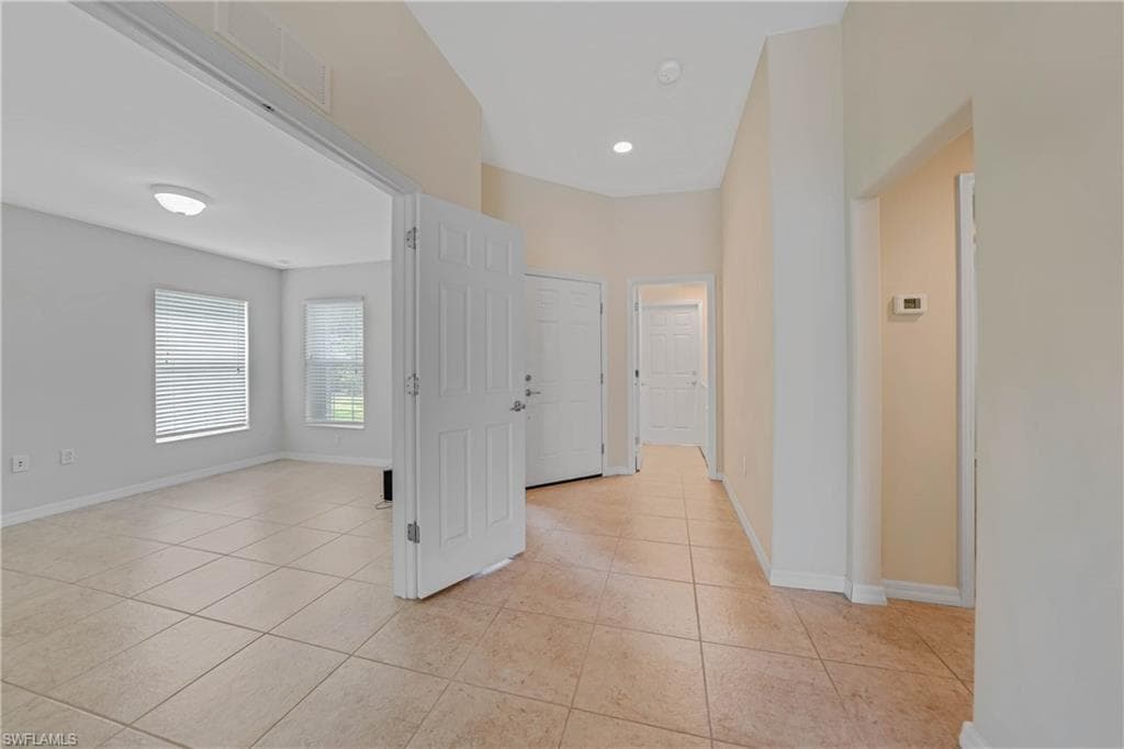 2457 Hopefield CT, CAPE CORAL FL 33991-13