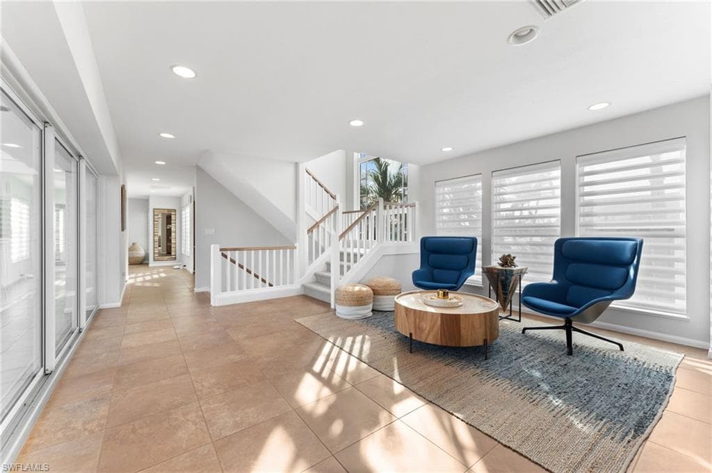 1730 Jewel Box DR-19