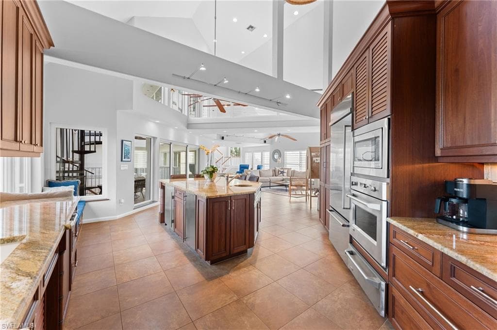 1730 Jewel Box DR-18
