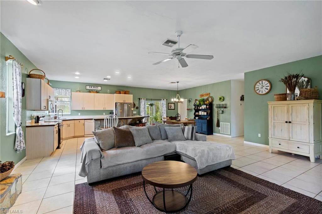 22931 Williams DR, NORTH FORT MYERS FL 33917-4