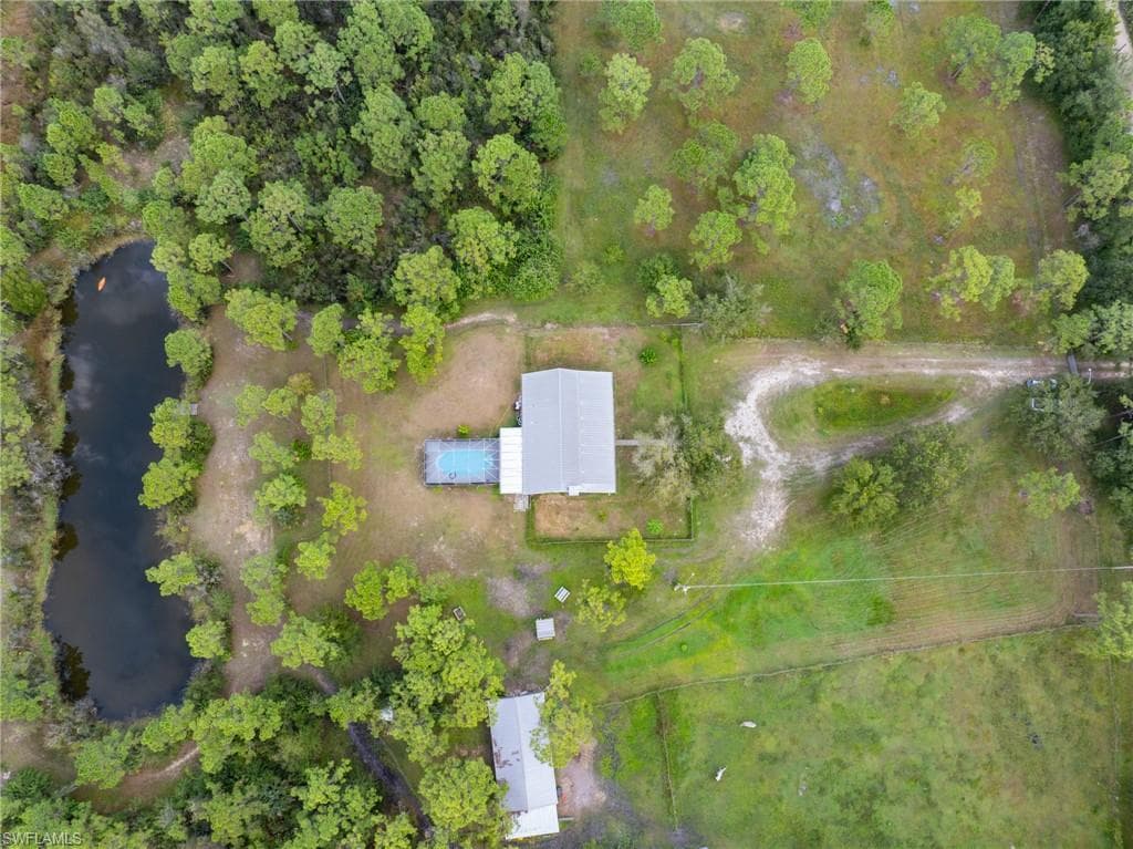 22931 Williams DR, NORTH FORT MYERS FL 33917-23
