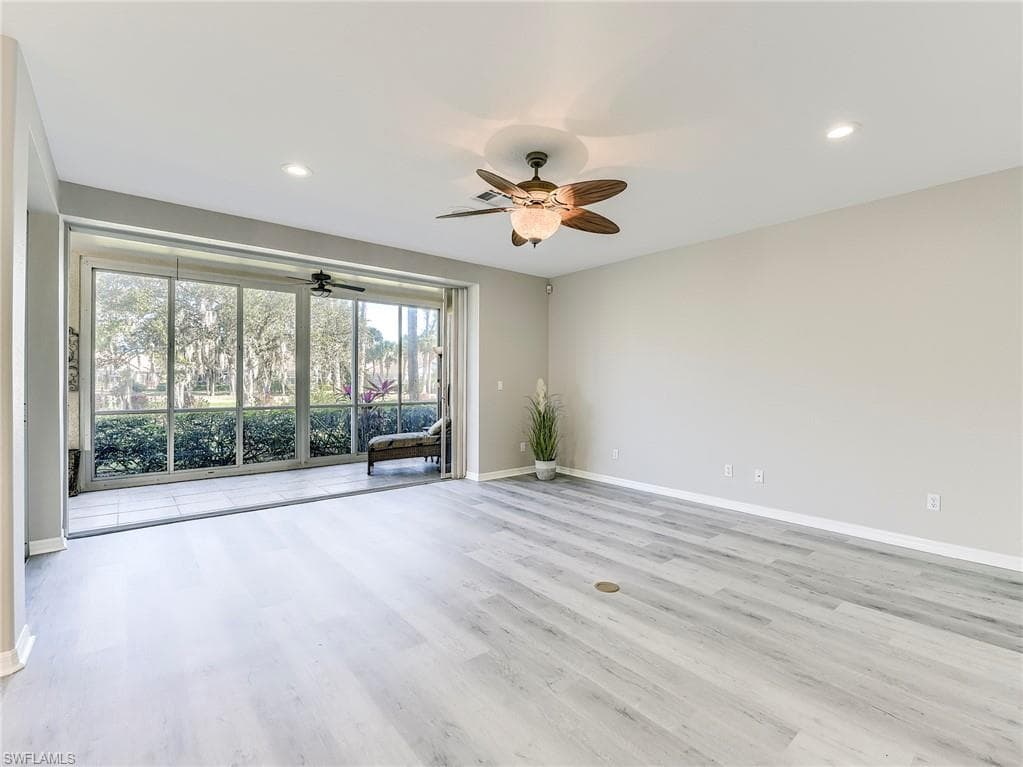 8471 Southbridge DR # 1, ESTERO FL 33967-16