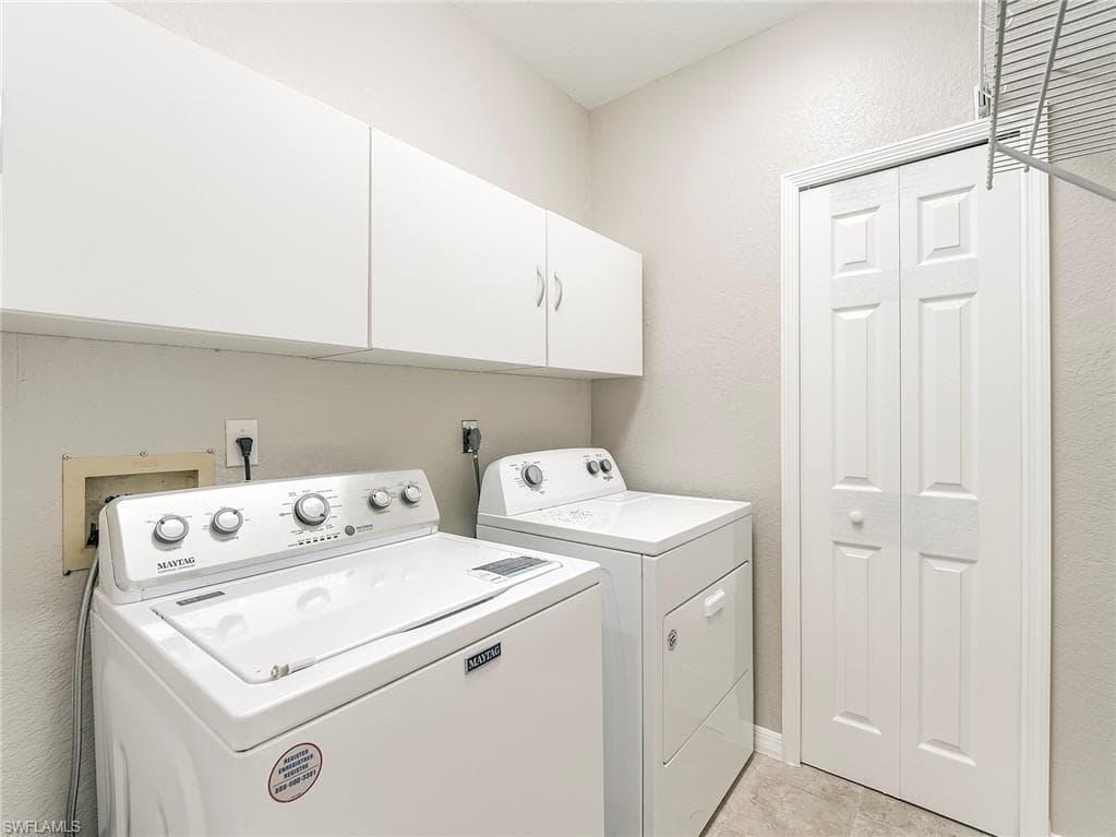 8471 Southbridge DR # 1, ESTERO FL 33967-27