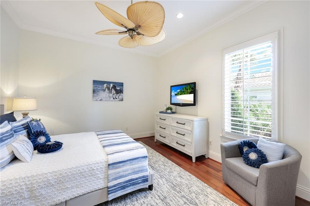 1483 Gormican LN, NAPLES FL 34110-28