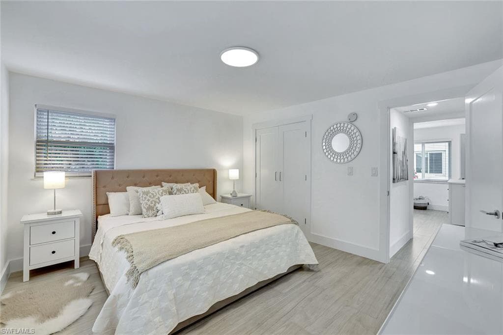 1155 Sandpiper ST # A7, NAPLES FL 34102-6