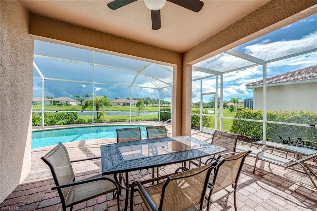14796 Canton CT, NAPLES FL 34114-15