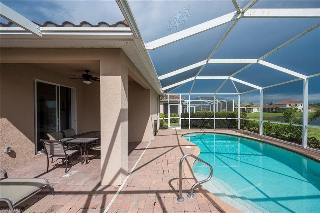 14796 Canton CT, NAPLES FL 34114-21