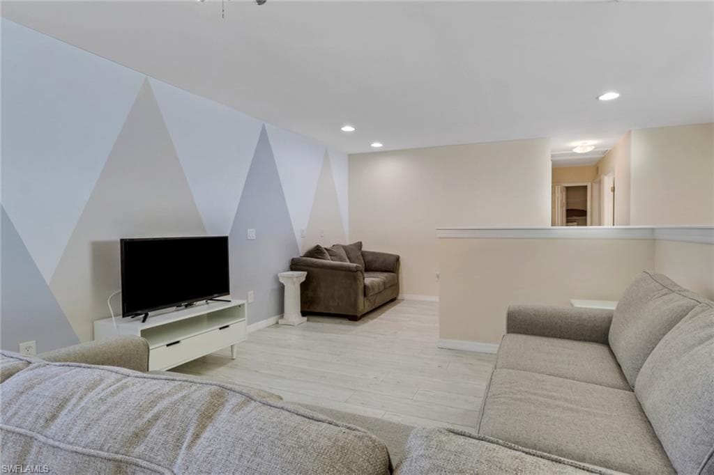 12506 Ivory Stone LOOP, FORT MYERS FL 33913-24