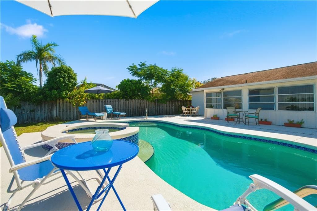 55 2nd ST, BONITA SPRINGS FL 34134-13