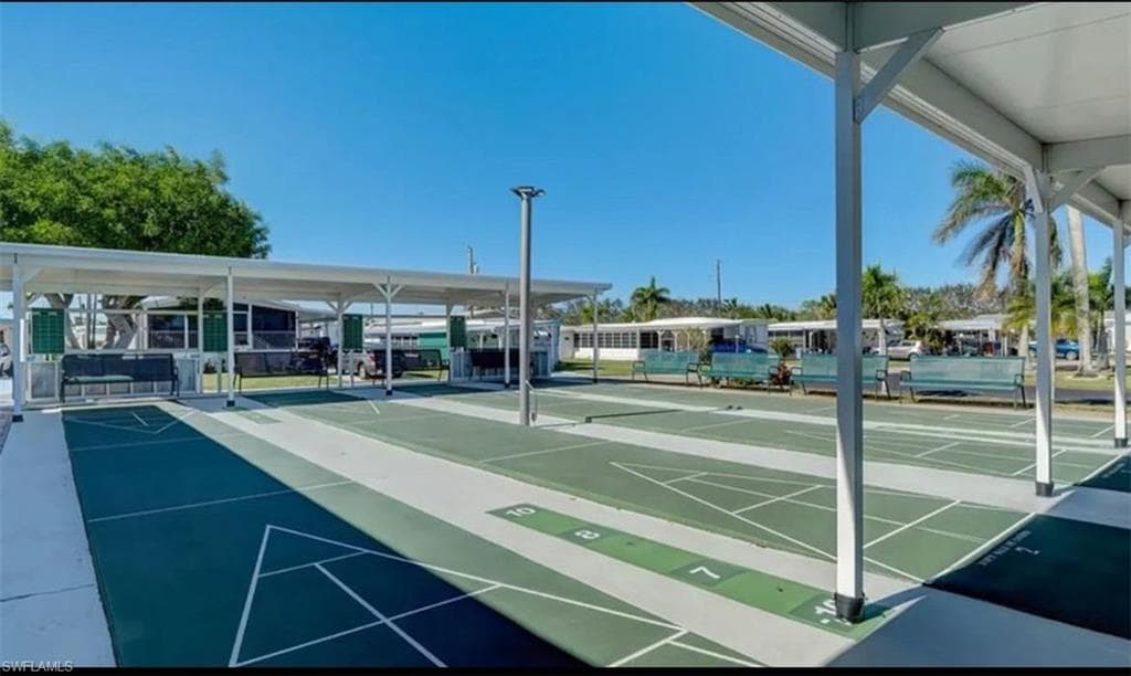 471 Palm DR # 310, NAPLES FL 34114-16