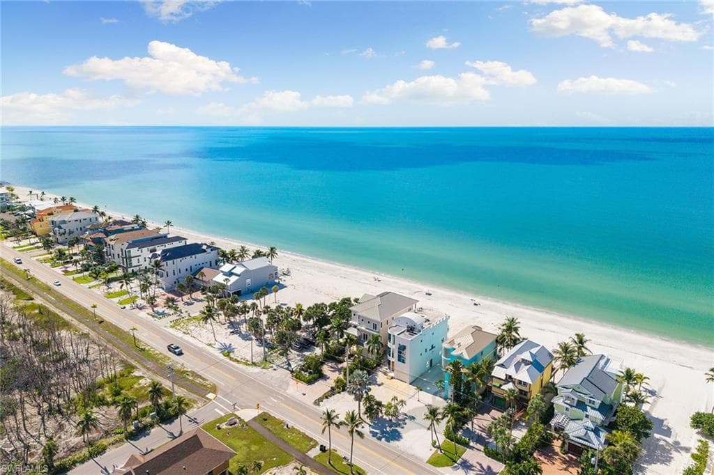 26984 Hickory BLVD, BONITA SPRINGS FL 34134-49