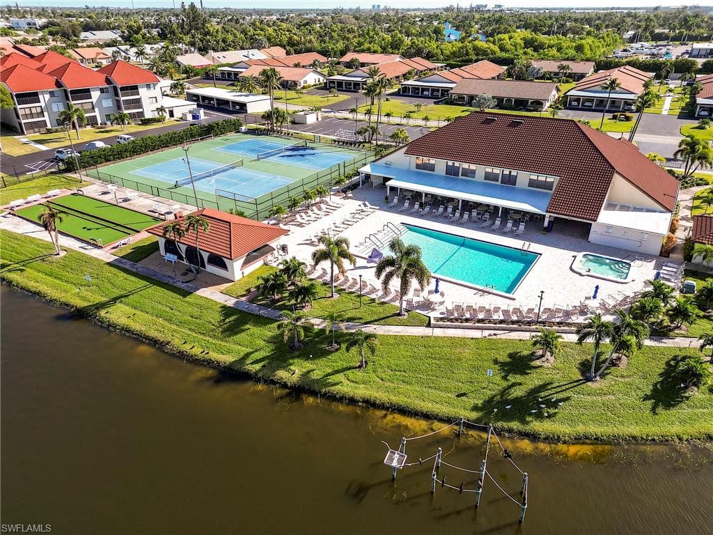 11621 Spinnaker WAY # 135, FORT MYERS FL 33908-26