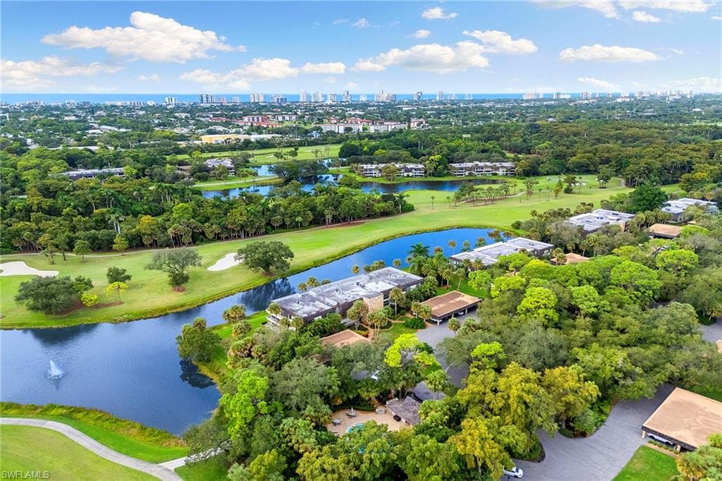 112 Wilderness DR # 123, NAPLES FL 34105-33