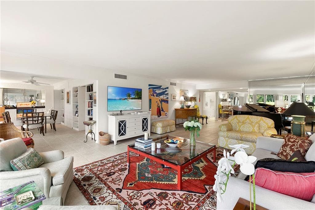 112 Wilderness DR # 123, NAPLES FL 34105-9