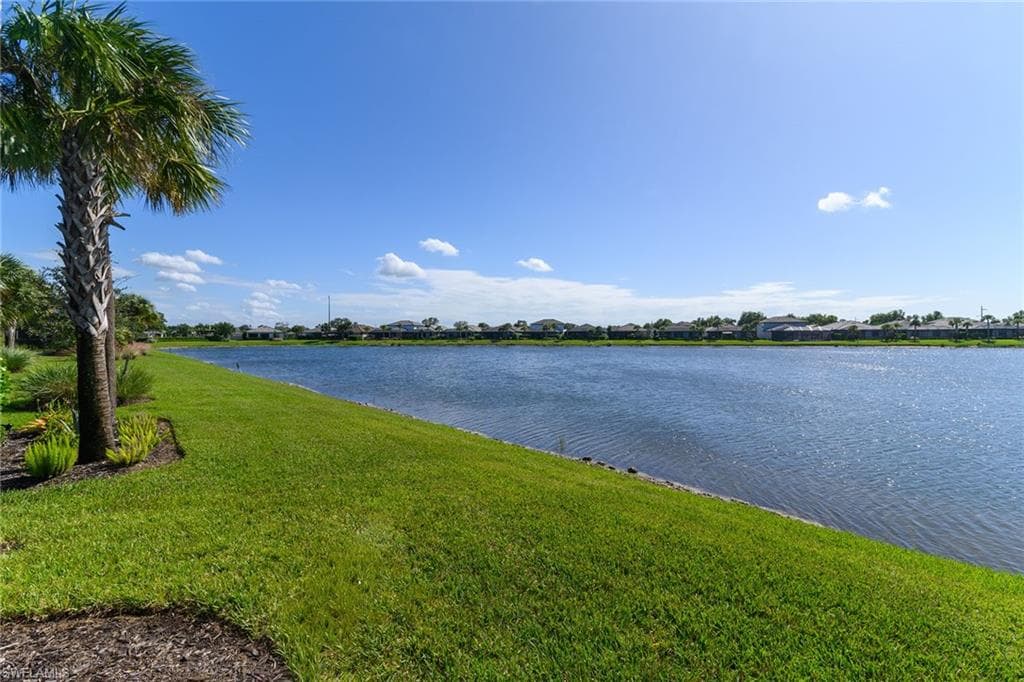 2191 Yellowfin CIR, NAPLES FL 34114-28