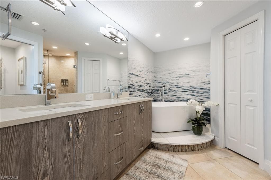 8751 Estero BLVD # 802, BONITA SPRINGS FL 33931-21