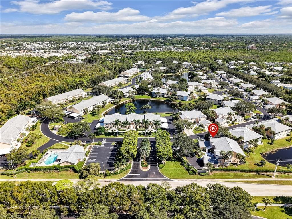 651 Wiggins Lake DR # 101, NAPLES FL 34110-34