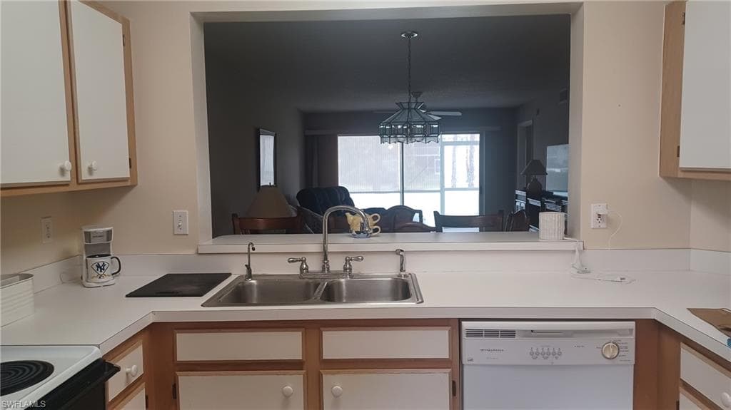 716 Landover CIR # 102, NAPLES FL 34104-18
