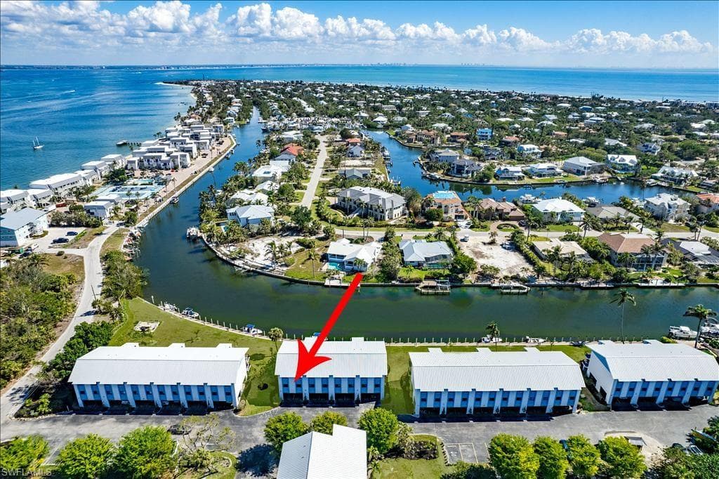 1250 Tennisplace CT # B31, SANIBEL FL 33957-1