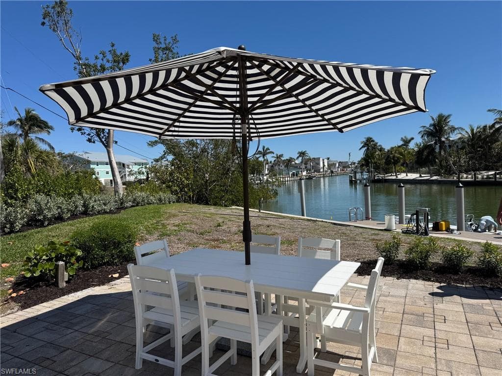 1250 Tennisplace CT # B31, SANIBEL FL 33957-13