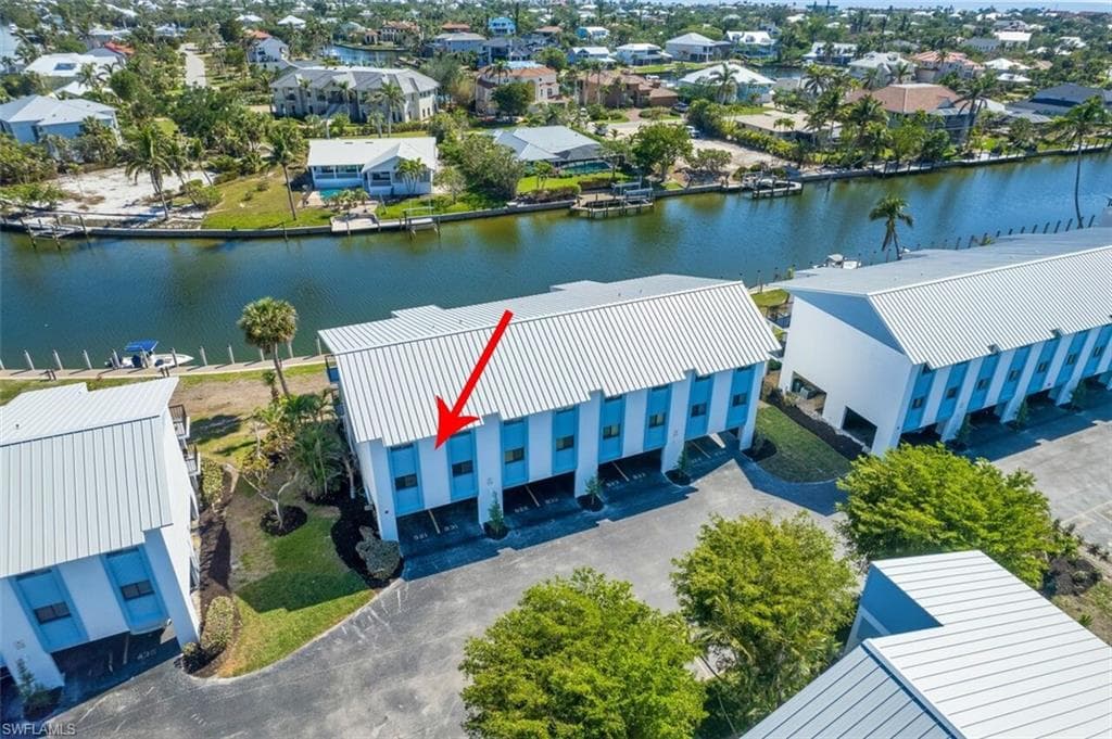 1250 Tennisplace CT # B31, SANIBEL FL 33957-36