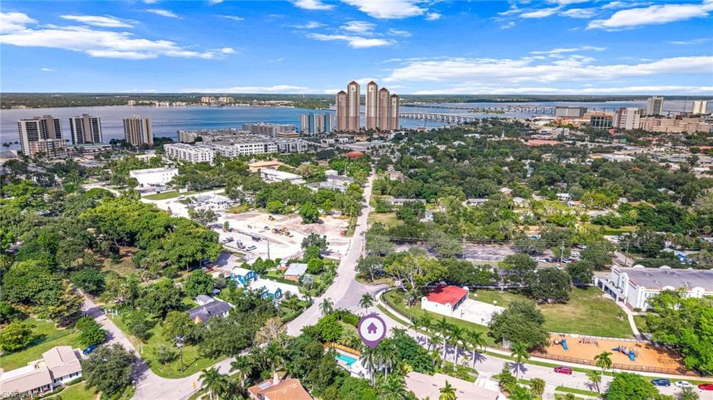 2408 Euclid AVE, FORT MYERS FL 33901-38