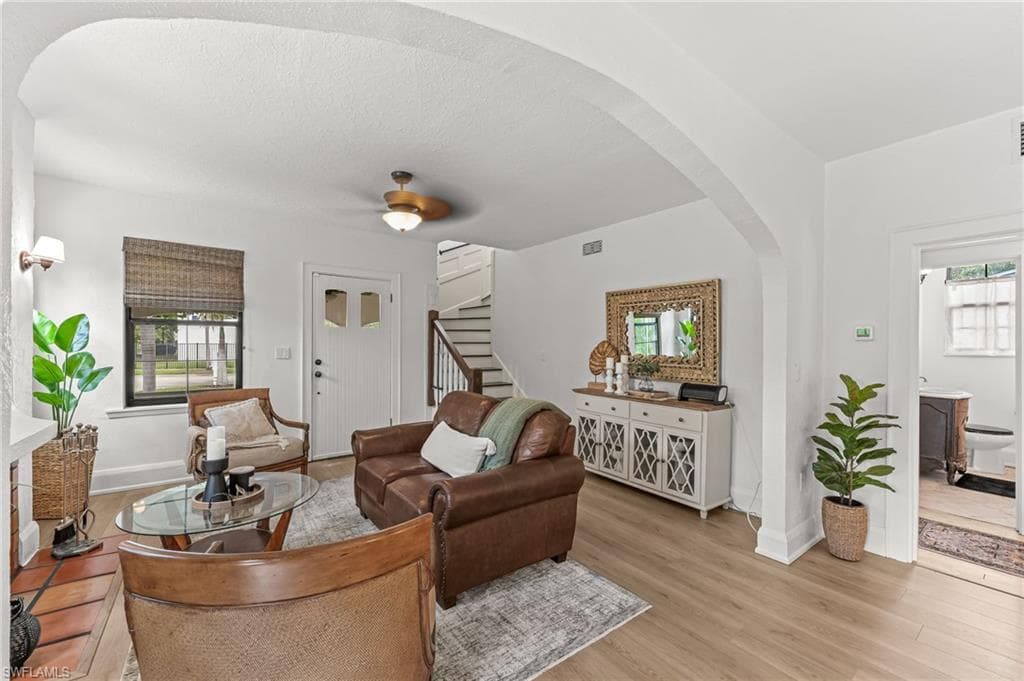 2408 Euclid AVE, FORT MYERS FL 33901-7