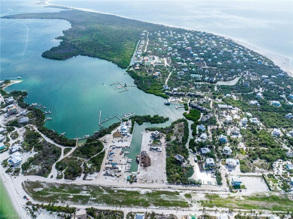 320 Pieces Of Eight, CAPTIVA FL 33924-5